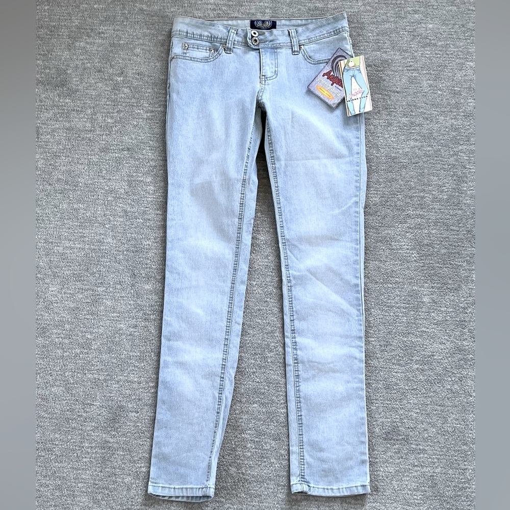 Light Blue Women’s Skinny Jeans - Unbranded